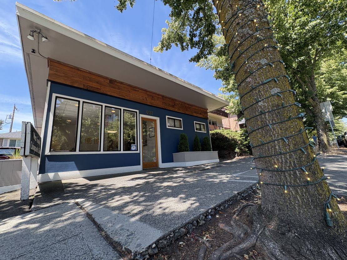 massage studio location